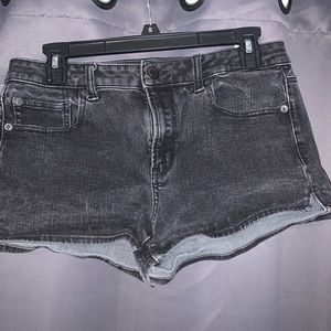 black jean shorts